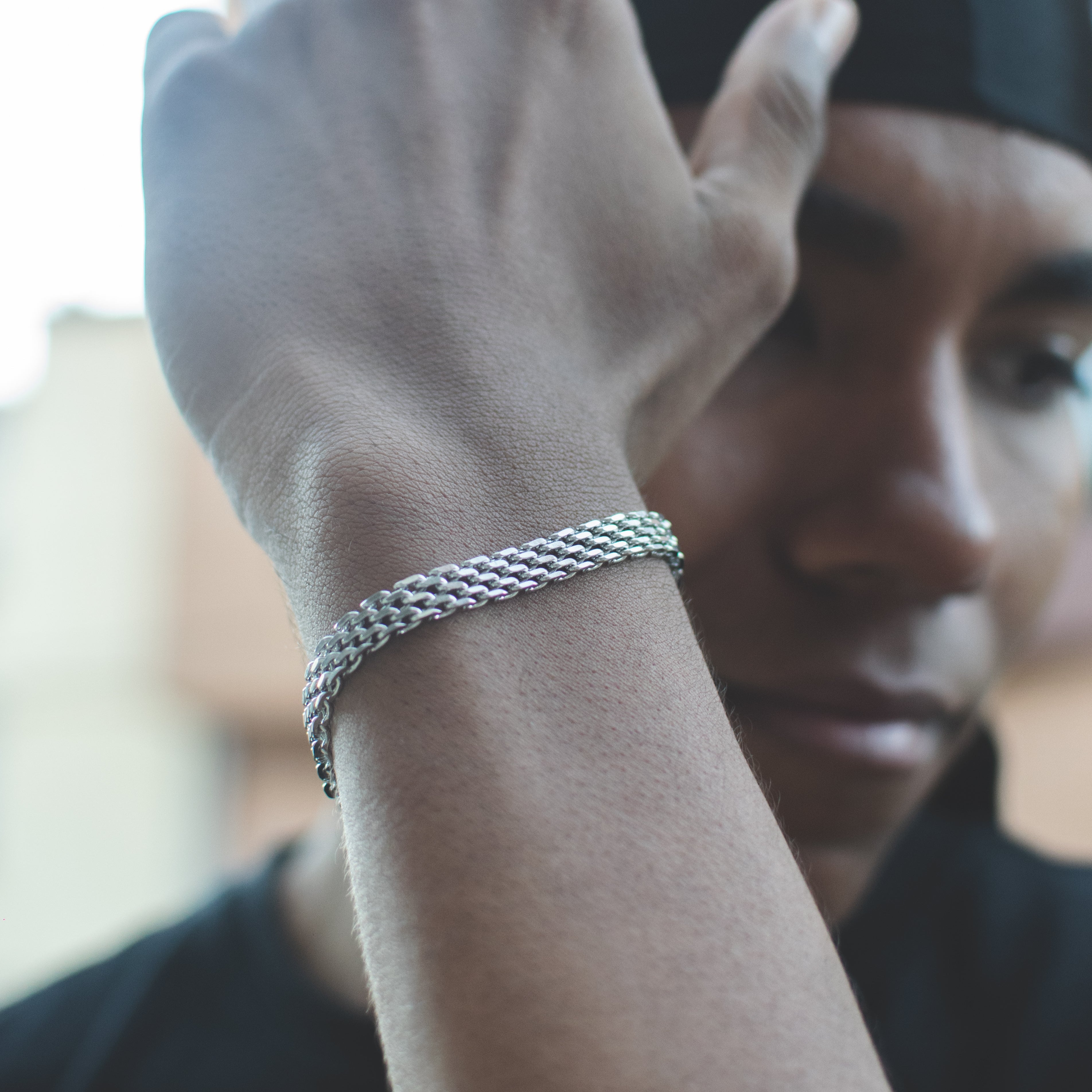 Pulsera chinesca silver STRABE