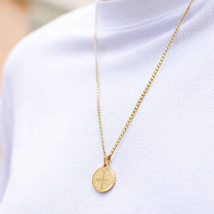 Dije San Benito Gold