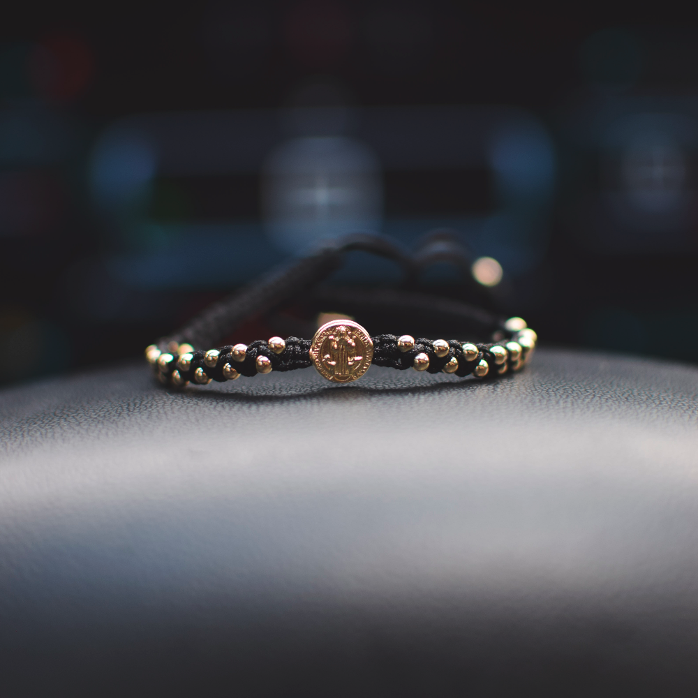 Pulsera San Benito Oro